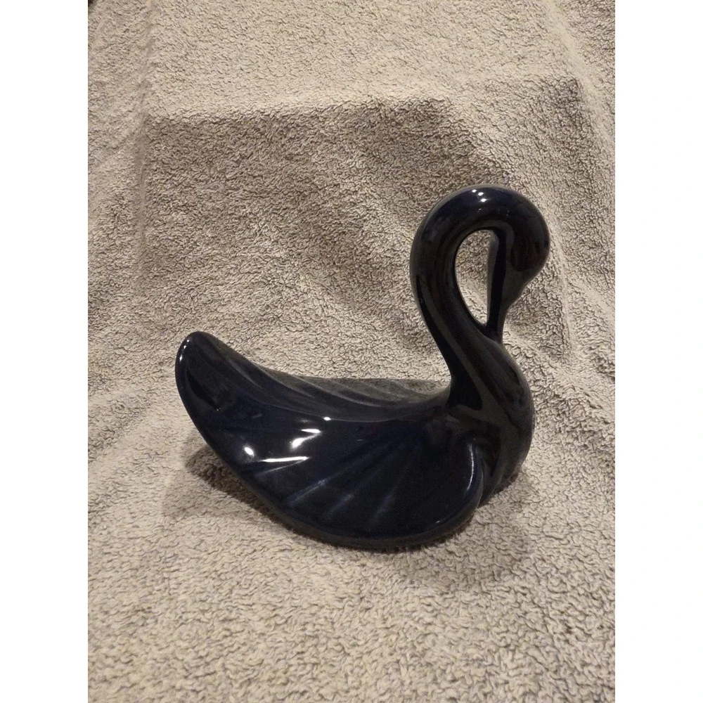 Vintage Swan Soap‎ Trinket Towel Dish Navy Blue Ceramic Elegant Cottage Grandma